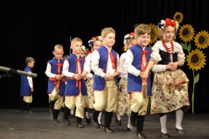 Niepubliczne Przedszkole Zielone Łąki w Kaliszu - tańce śląskie - III nagroda