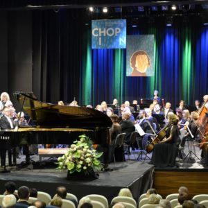 Orkiestra Symfoniczna Filharmonii Poznańskiej pod dyrekcją Łukasza Borowicza
