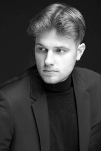 Mikolaj Olafur Frach